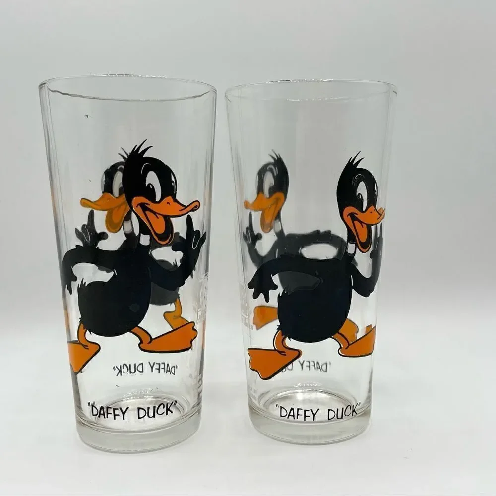 Pair of Vintage Looney Toons Daffy Duck Pepsi Glasses